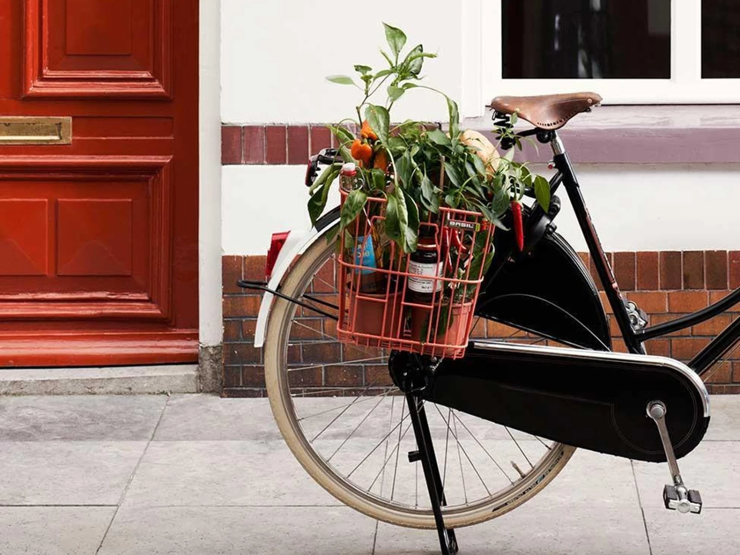 BASIL Panier De Vélo Arrière Memories Bottle 2 BASIL Panier De Vélo Arrière Memories Bottle – Image 2