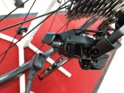 BMC Teammachine SLR01 One Dura-Ace Di2 Disc 12v Vélo De Course 2022 -Boutique Vélo Promo bmc teammachine slr01 one dura ace di2 disc 12v velo de course 2022 7