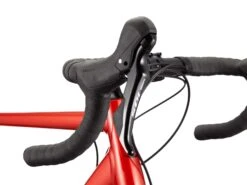 CANNONDALE CAAD13 Disc 105 Vélo De Route 2023 Candy Red -Boutique Vélo Promo cannondale caad13 disc 105 velo de route 2023 candy red 5