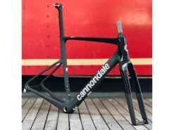 CANNONDALE Cadre SuperSix EVO Hi-MOD Smoke Black 2023 -Boutique Vélo Promo cannondale cadre supersix evo hi mod smoke black 2023 3