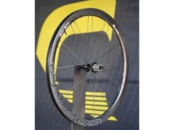 CORIMA Essentia 40 Roues Carbone 40mm Disques/tubeless Ready 2023 -Boutique Vélo Promo corima essentia 40 roues carbone 40mm disquestubeless ready 2023 14