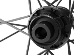 Dt-swiss DT Swiss Roues Carbone ERC 1100 Dicut® DB 35mm Disques/tubeless Ready 2023 -Boutique Vélo Promo dt swiss roues carbone erc 1100 dicut db 35mm disquestubeless ready 2023 4