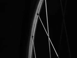 ENVE 45 Roues Carbone Foundation 45mm Disques-tubeless 2023 -Boutique Vélo Promo enve 45 roues carbone foundation 45mm disques tubeless 2023 6