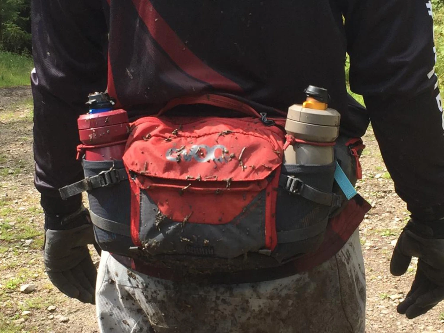 EVOC Sac Banane Hip Pack 3 Litres + Poche D'eau 1,5 Litres 7 EVOC Sac Banane Hip Pack 3 Litres + Poche D'eau 1,5 Litres – Image 7