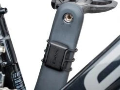 GARMIN Capteur De Cadence Vitesse 2 ANT+ Bluetooth -Boutique Vélo Promo garmin capteur de cadence vitesse 2 ant bluetooth 2