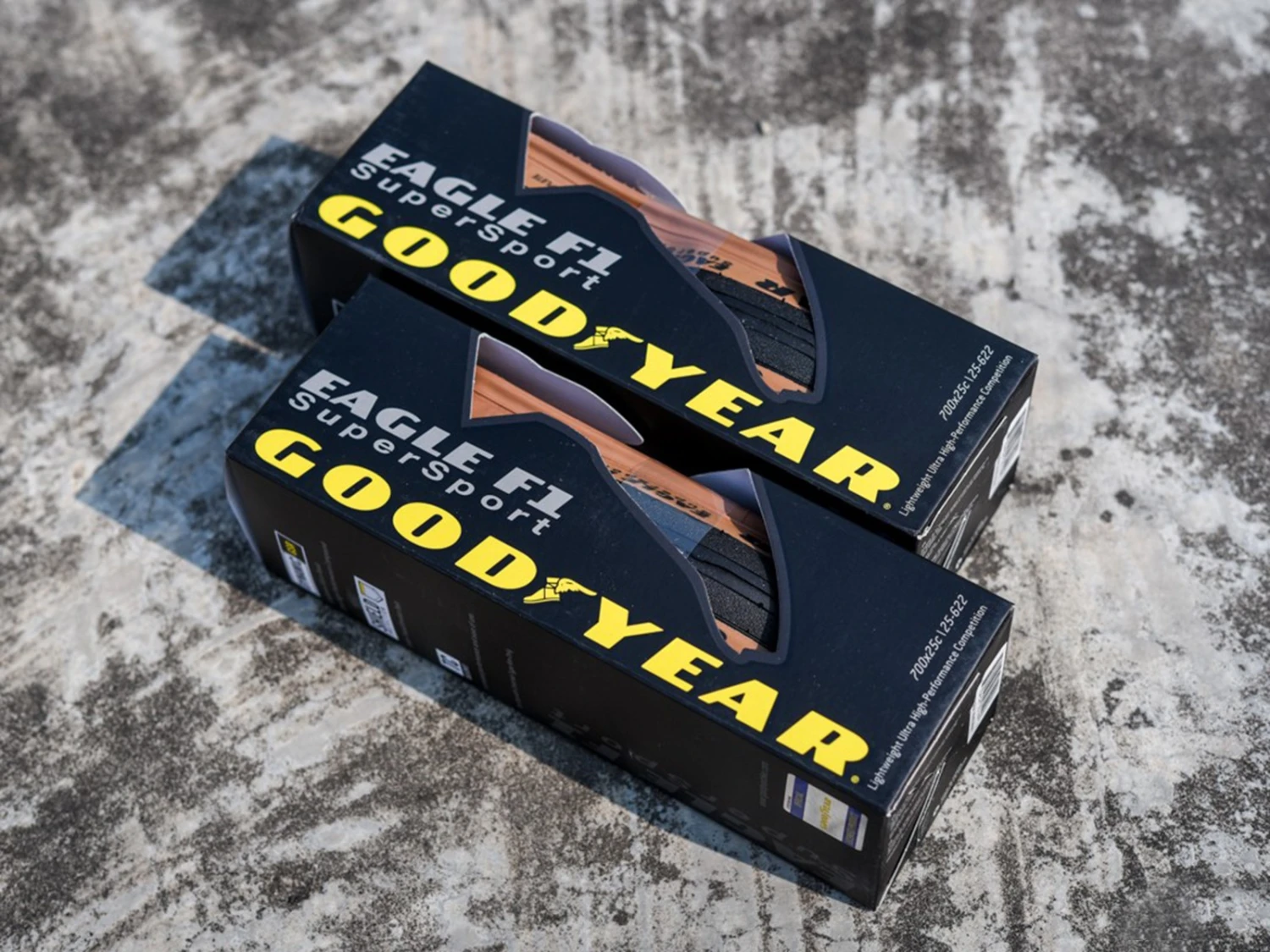 GOODYEAR Eagle F1 SuperSport Pneu Souple Tubeless Black & Tan - 700x25c 700x28c 2 GOODYEAR Eagle F1 SuperSport Pneu Souple Tubeless Black & Tan - 700x25c 700x28c – Image 2