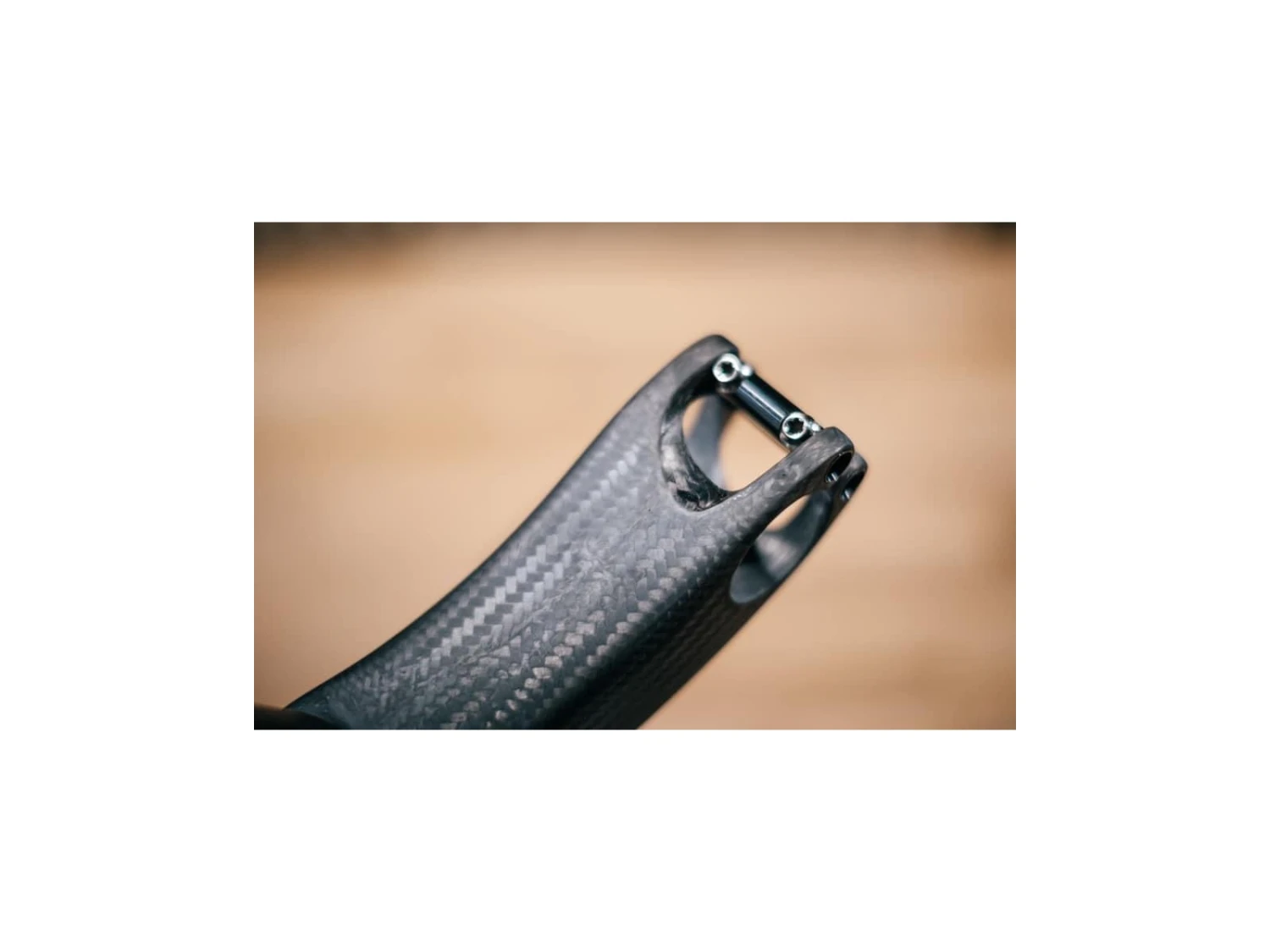 THM Carbones Cockpit Frontale En Carbone Ultralight 12 THM Carbones Cockpit Frontale En Carbone Ultralight – Image 12