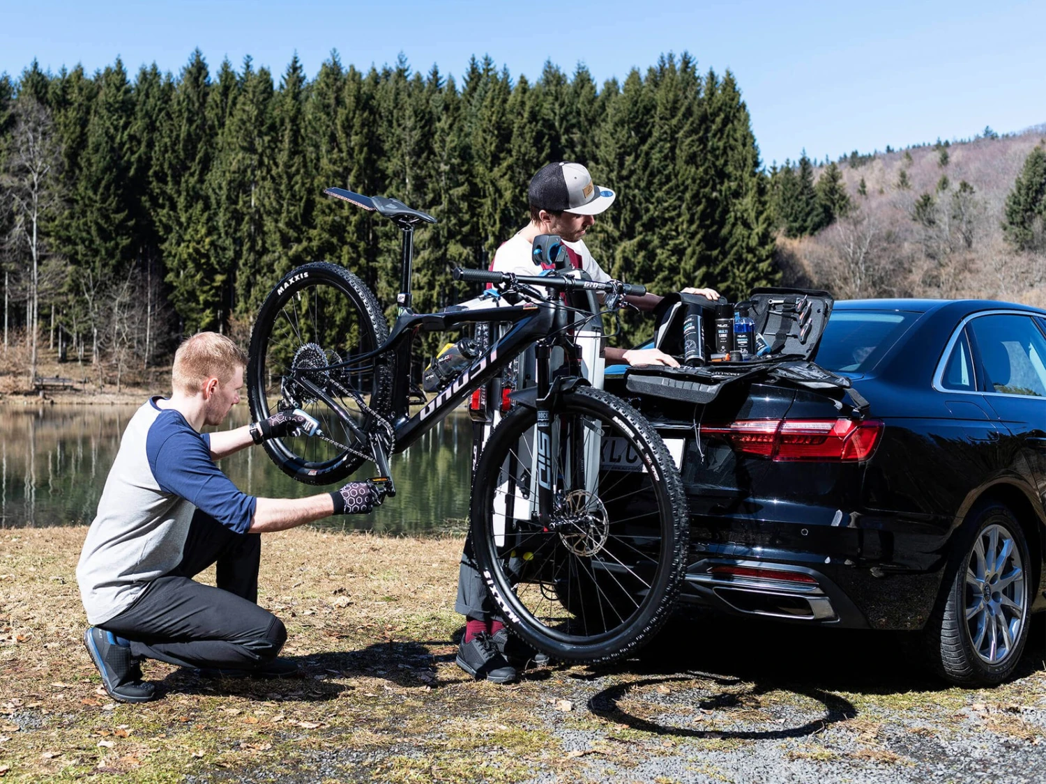 XLC Porte-vélos Attelage Almanda Work-e Xtra Led 2 En 1 Pliable 4 XLC Porte-vélos Attelage Almanda Work-e Xtra Led 2 En 1 Pliable – Image 4